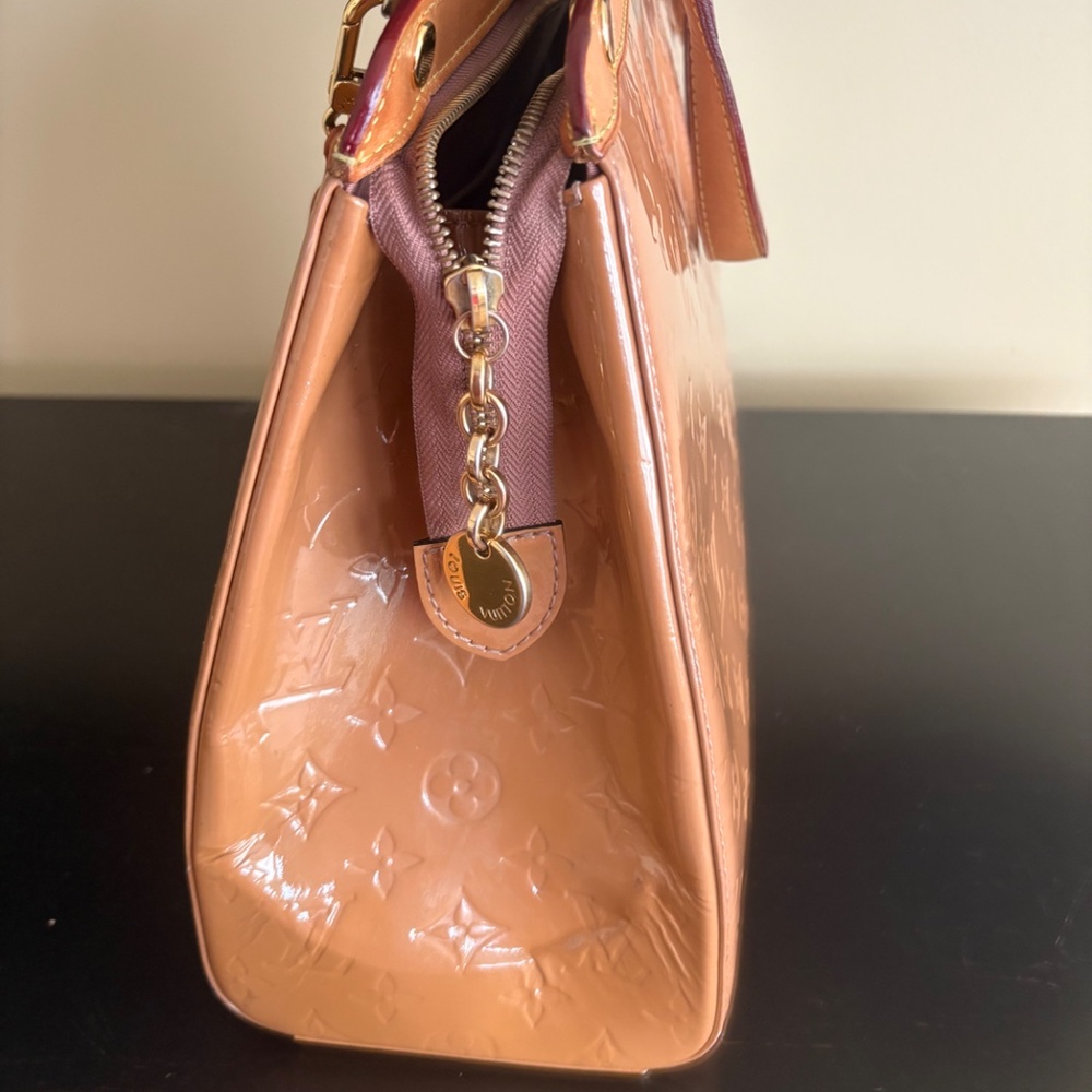 Louis Vuitton Brea GM Monogram Vernice - Picture 3 of 6